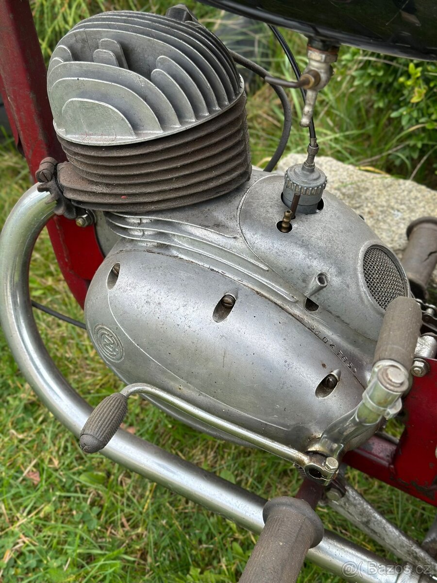 Jawa čz 150/352 - 3