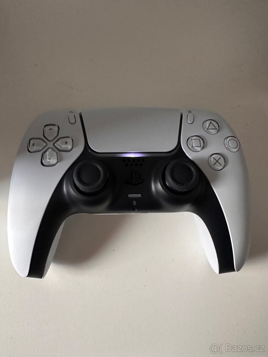 PlayStation 5 s mechanikou 2021 - 3