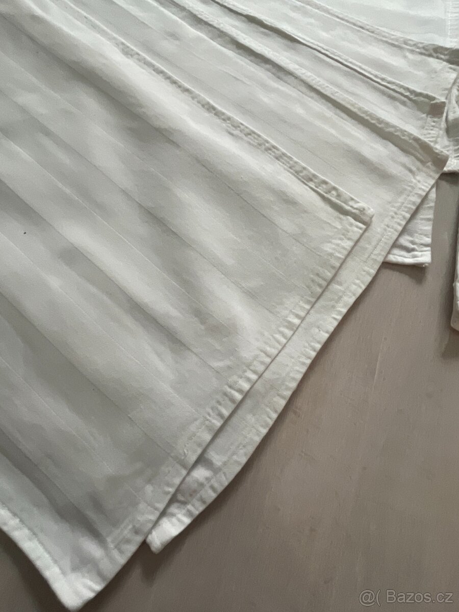 Prostírání z damašku - 3