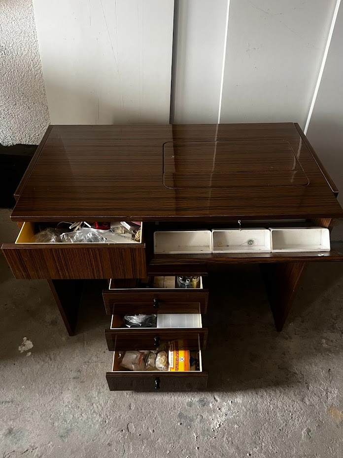 Šicí stroj Veritas - 3