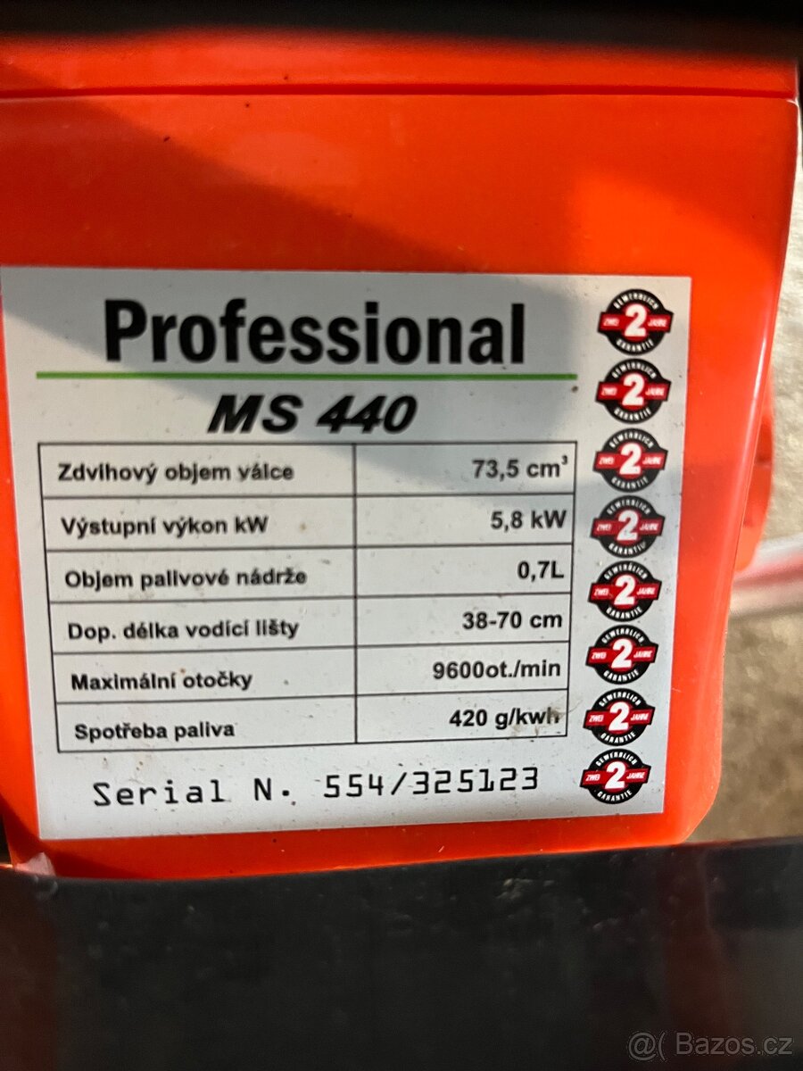 Pila profesionál 440 - 3