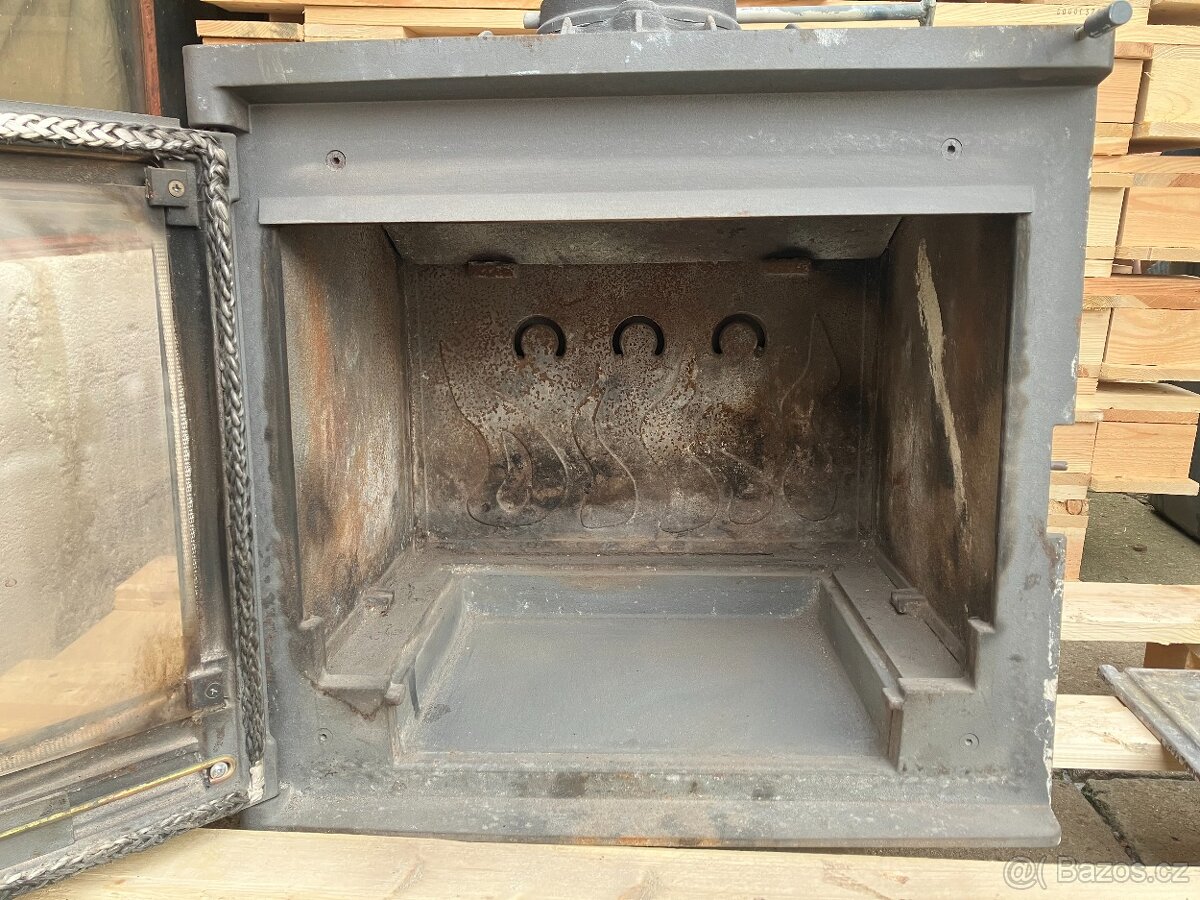 Liatinová krbová vložka BEF - 3