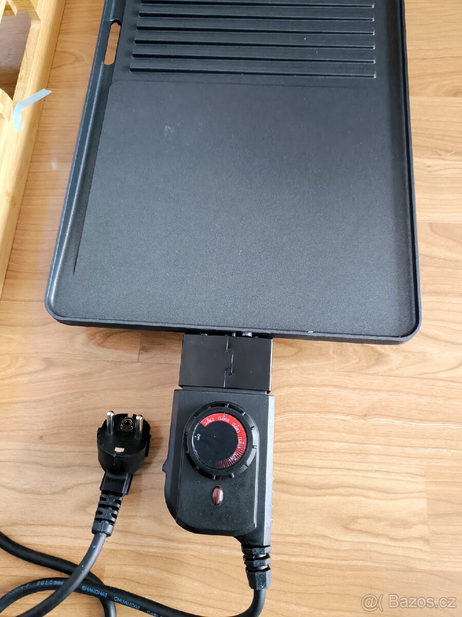 Stolní gril Tristar BP2641 - 3