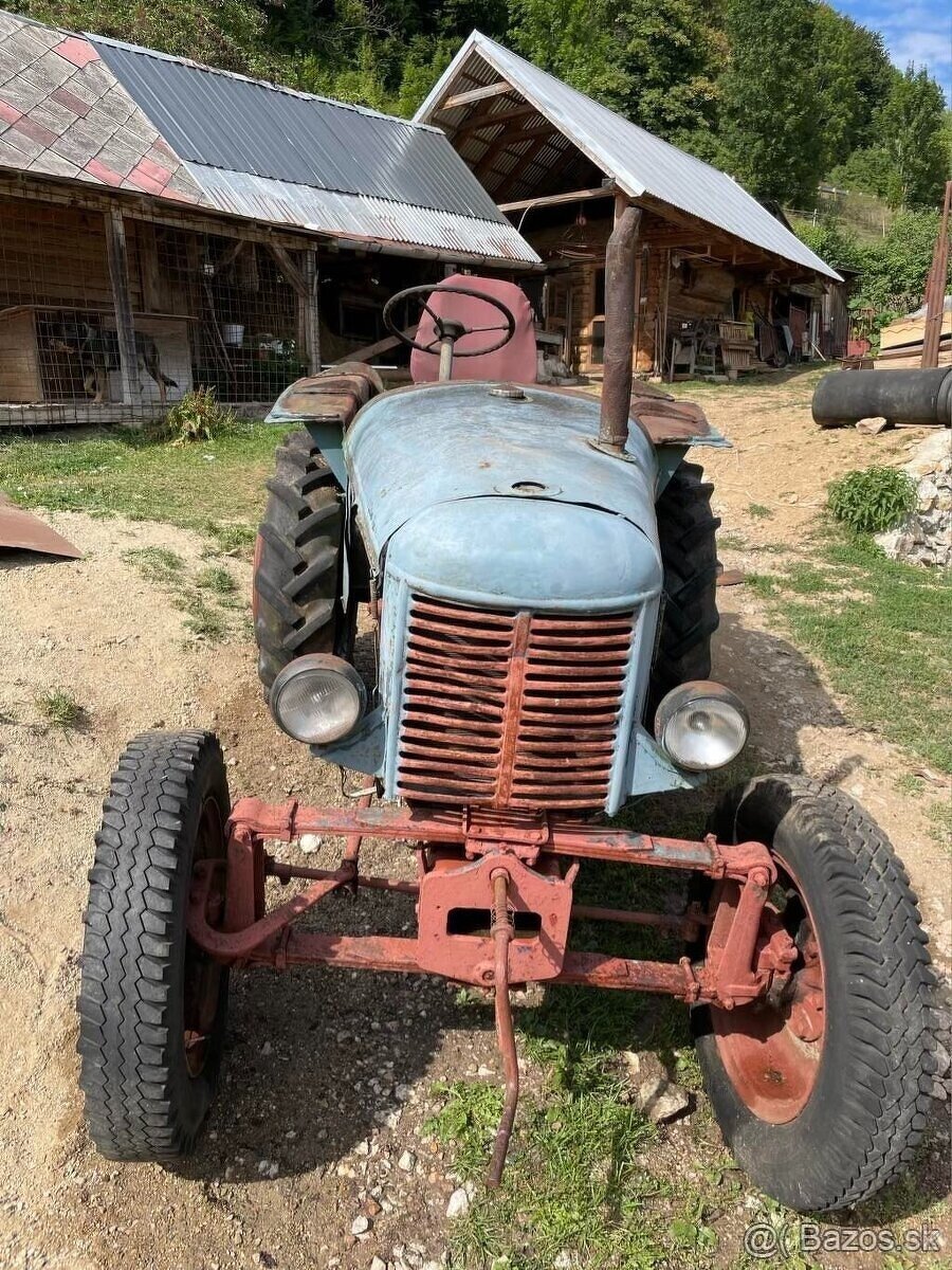 Predám traktor Škoda 30 - 3