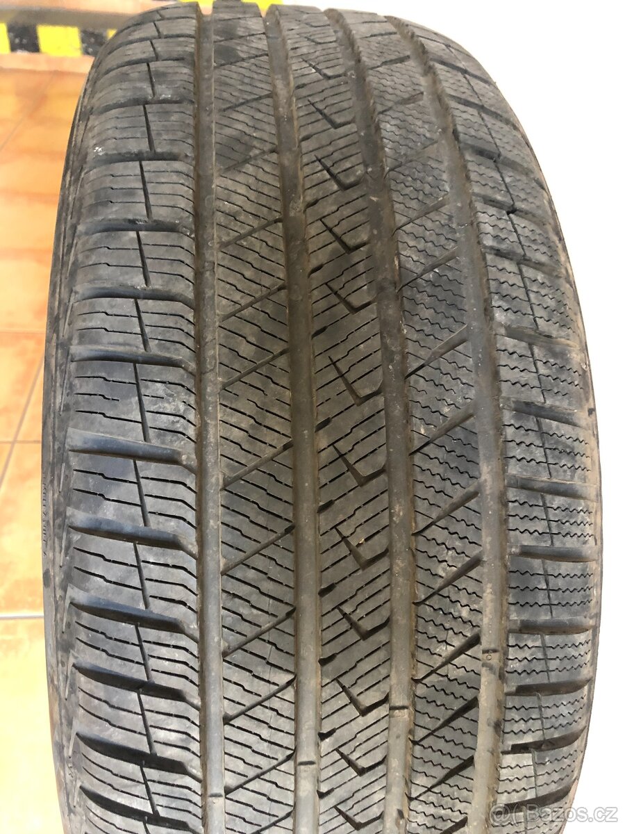 245/45/R20 Vredestein Qutrac Pro 103V M+S - 3