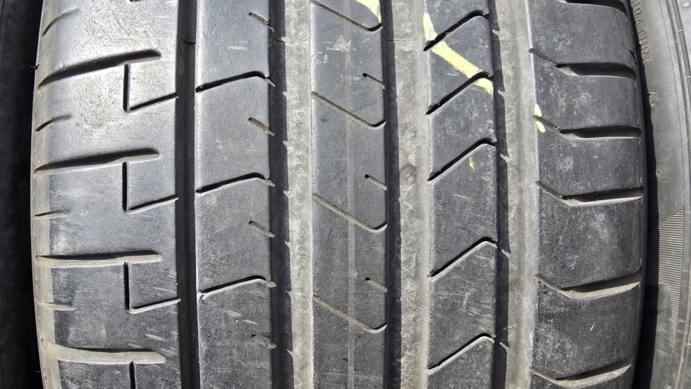 Letní pneu 245/45/19 Pirelli - 3