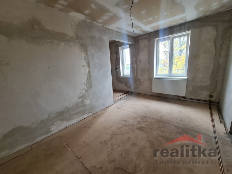 Prodej bytu 3+1 na Krnovské ul. v Opavě - 3