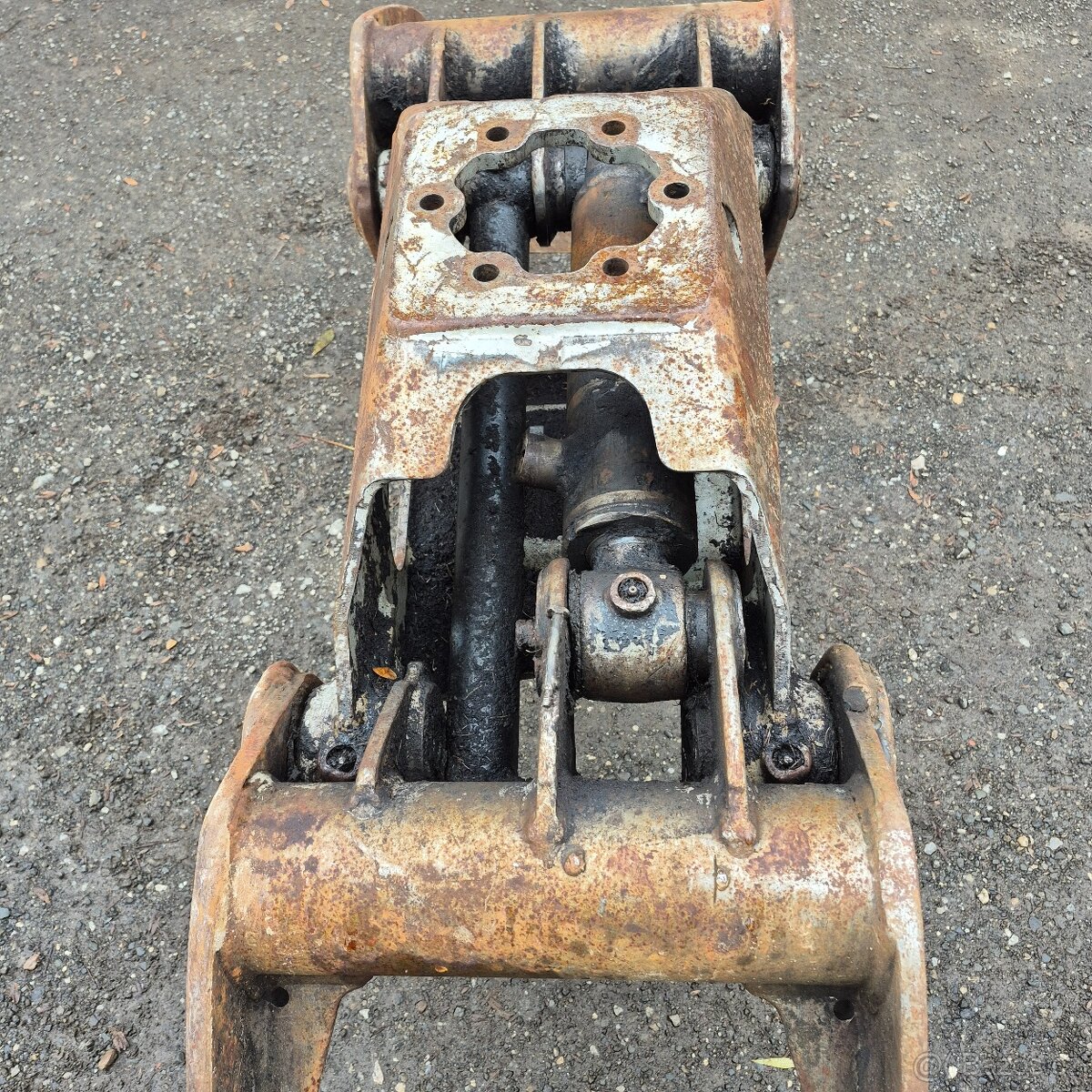 Drapák na dřevo - 3