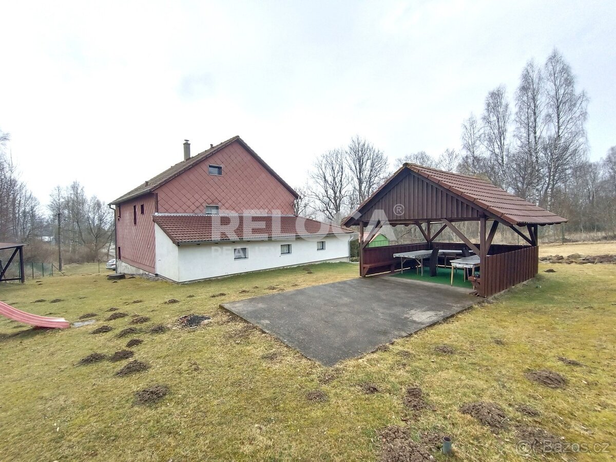 RD 7+1, 210m2, pozemek 1828m2, Lipno - Nová Pec - 3