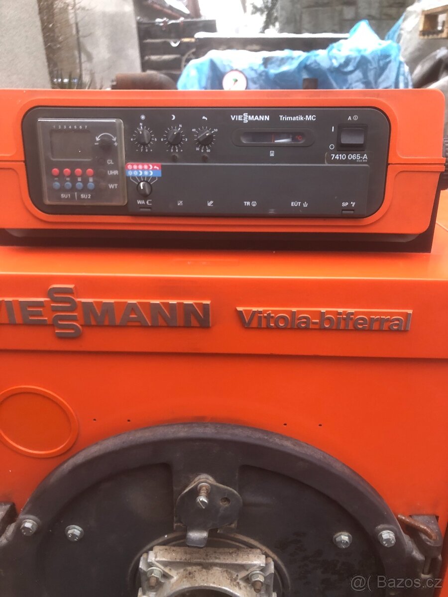 Prodám kotel na olej 29 -34 Kw - 3