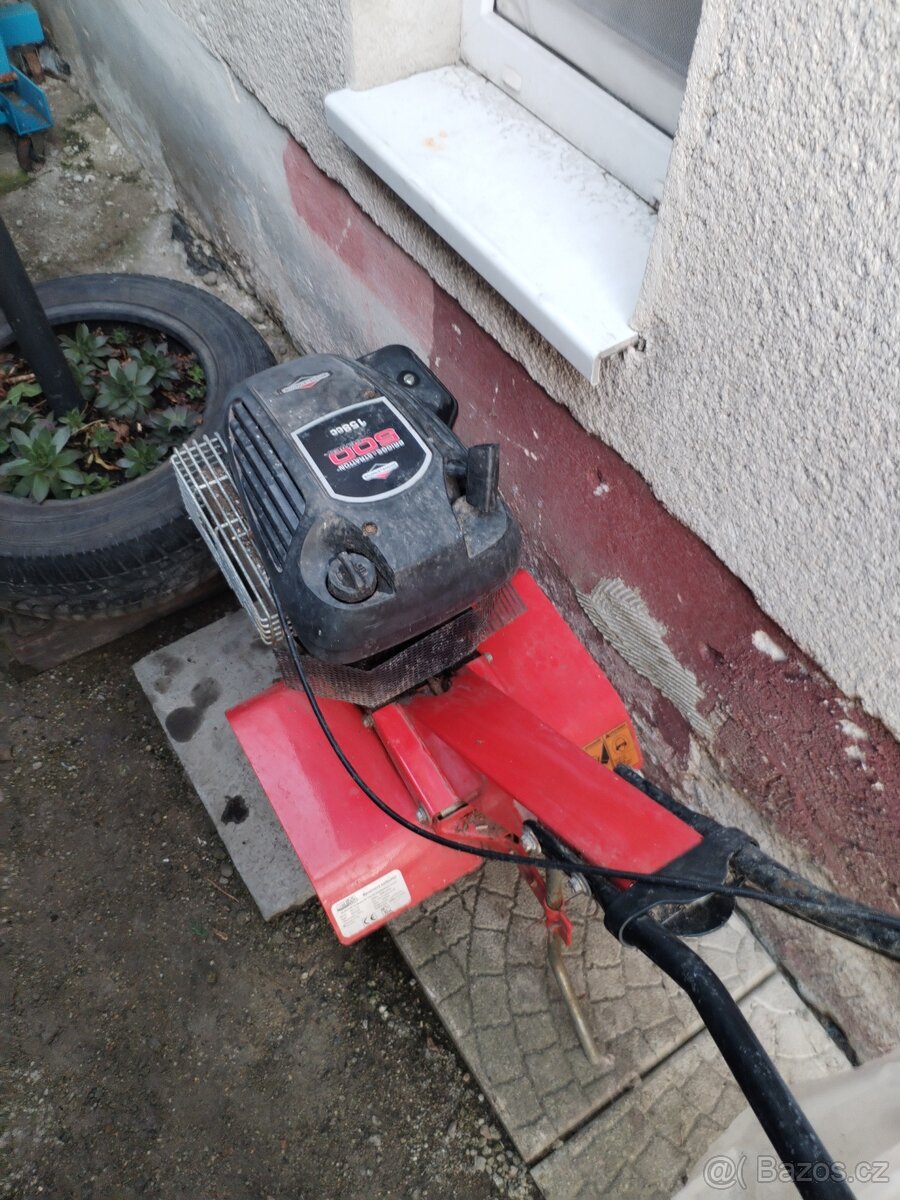 Benzínový kultivátor - 3