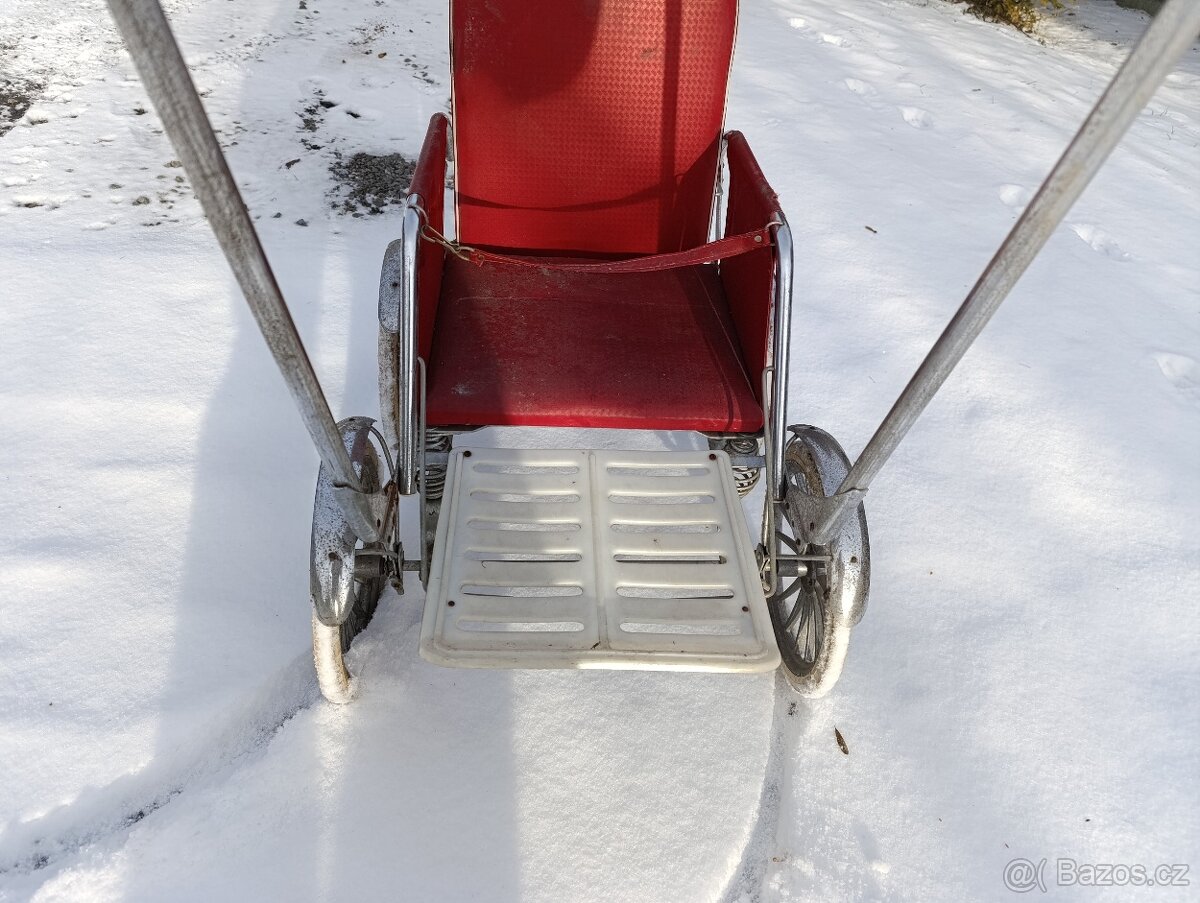 Retro kočárek - 3