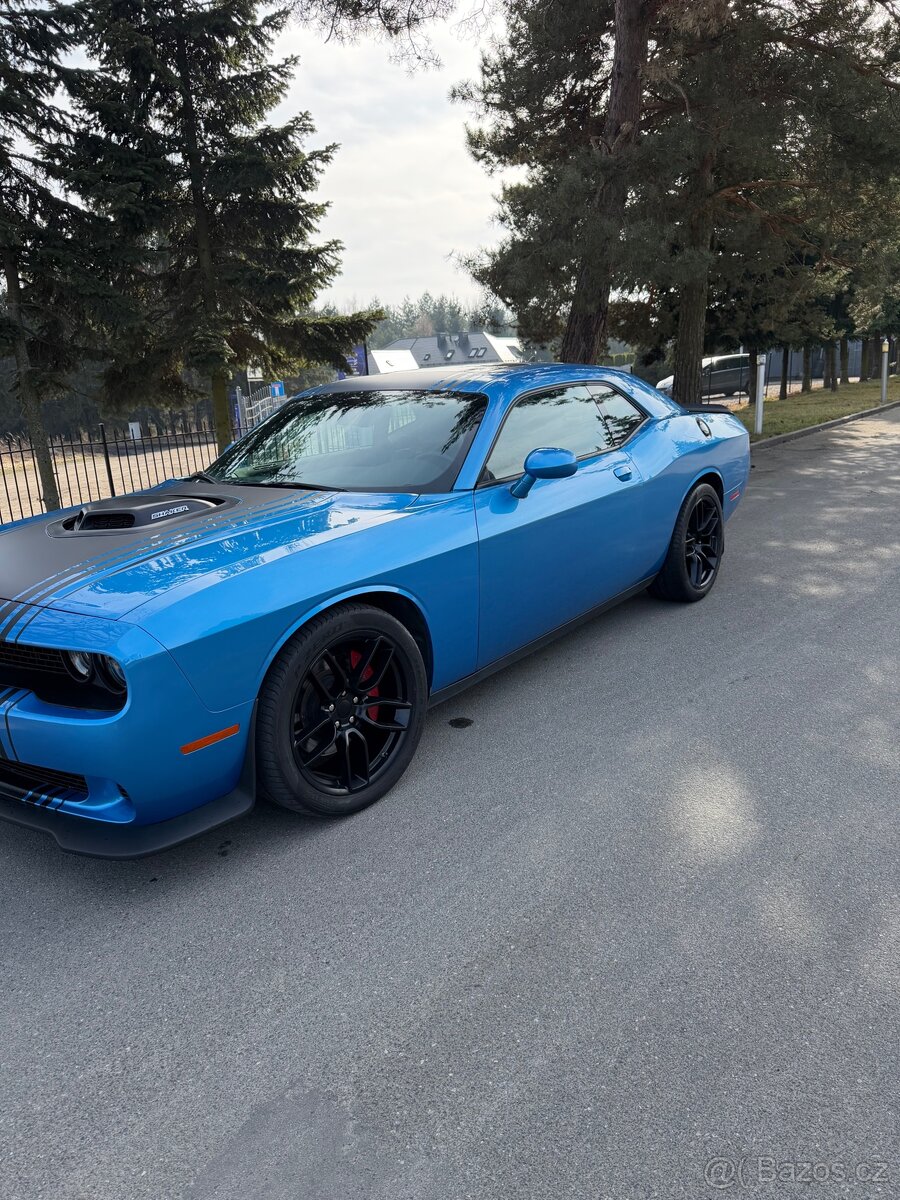 Dodge Challenger Shaker 5.7 Hemi - 3