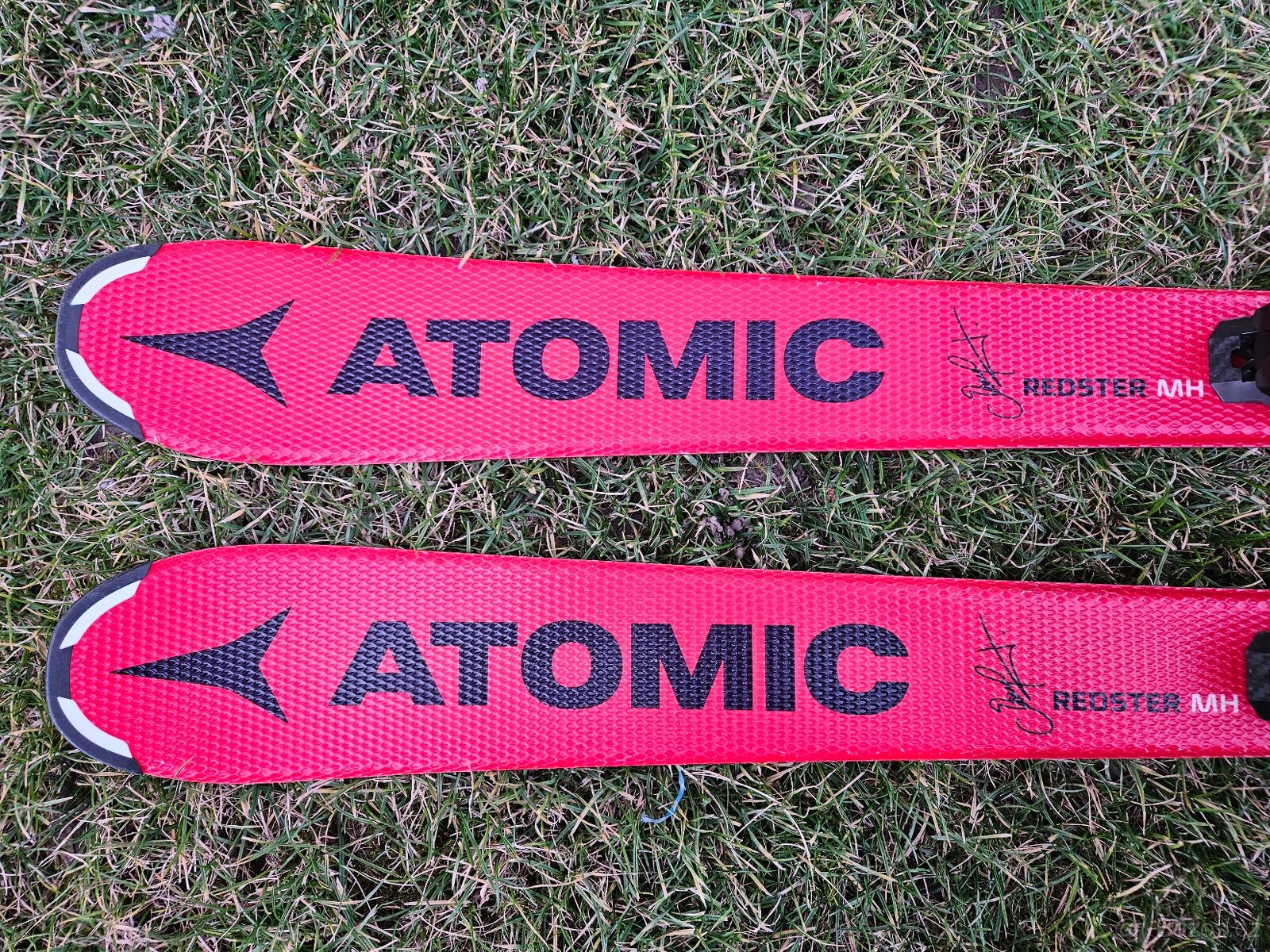 Juniorské lyže Atomic Redster MH 130cm, včetně hůlek - 3