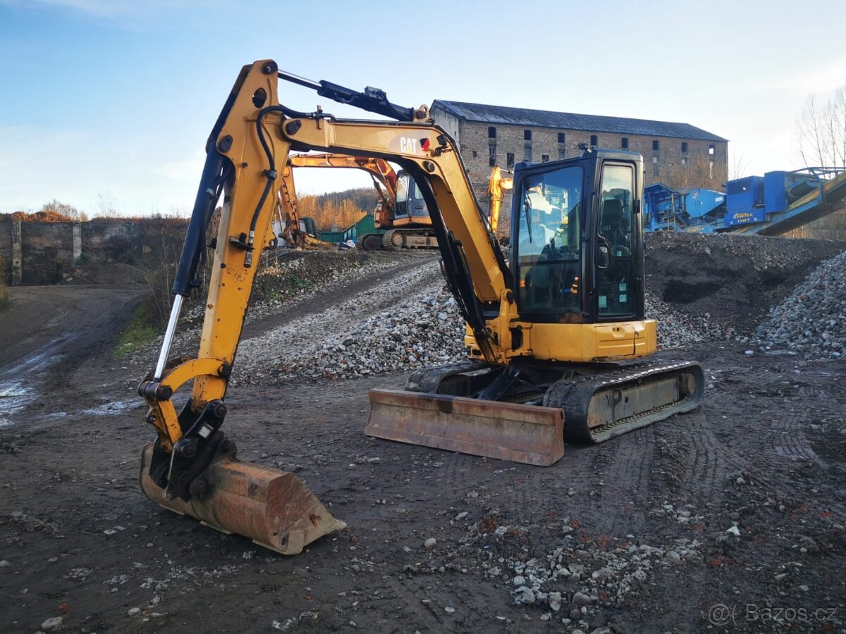 Minibagr bagr.Caterpillar 305.5e ne kubota.jcb - 3