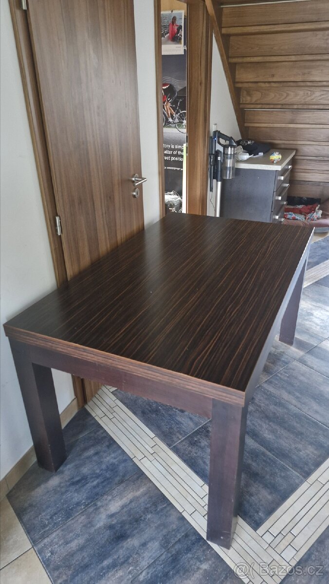 Zakázkový stůl - 3