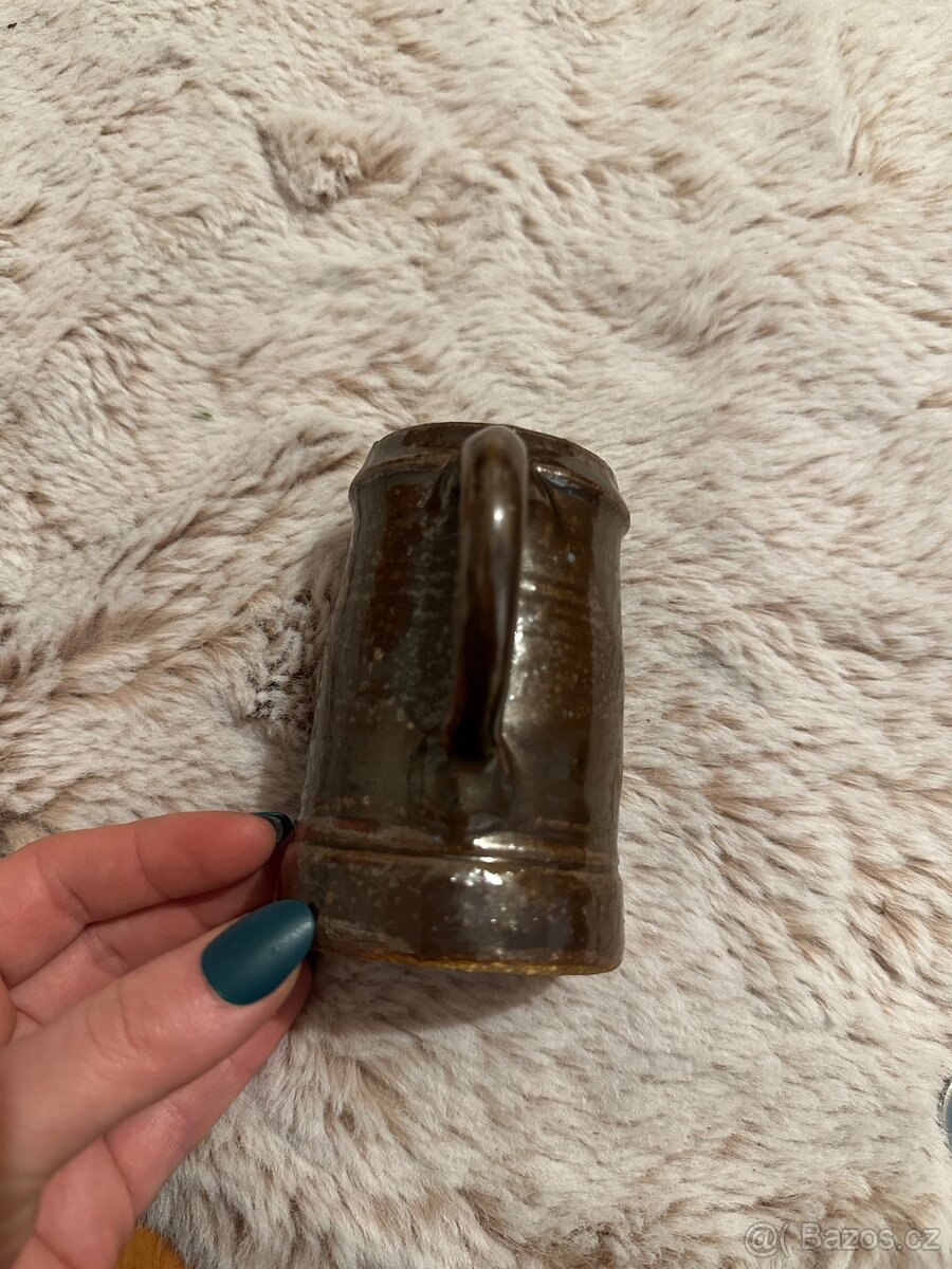 Pěkný keramický mini džbánek - 3