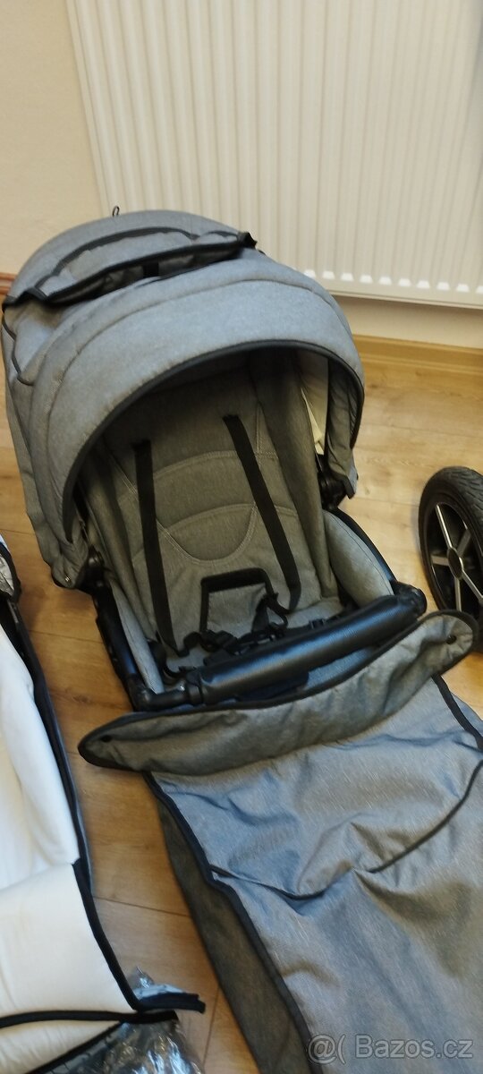 Kočárek Dorjan Prestige 2 - 3