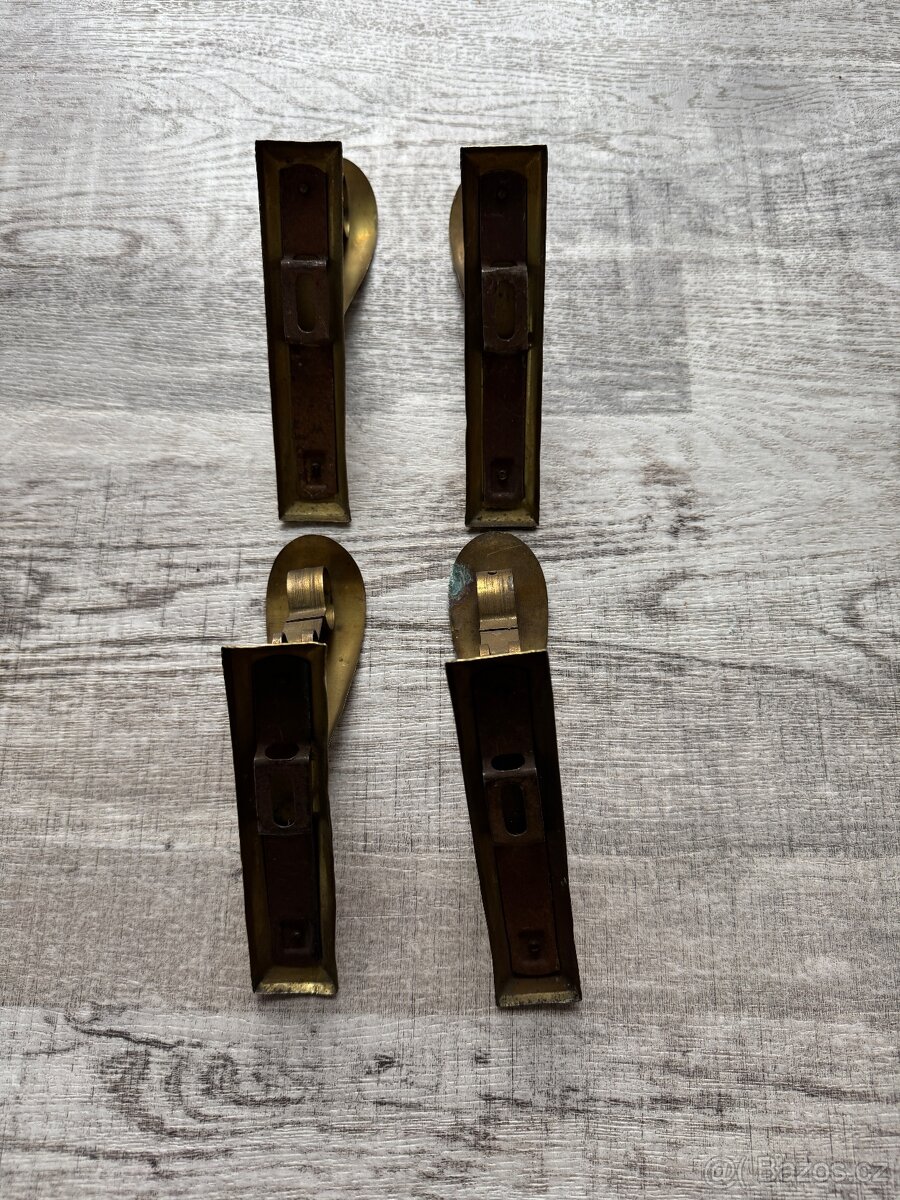 Starožitné držáky garnýží - 3