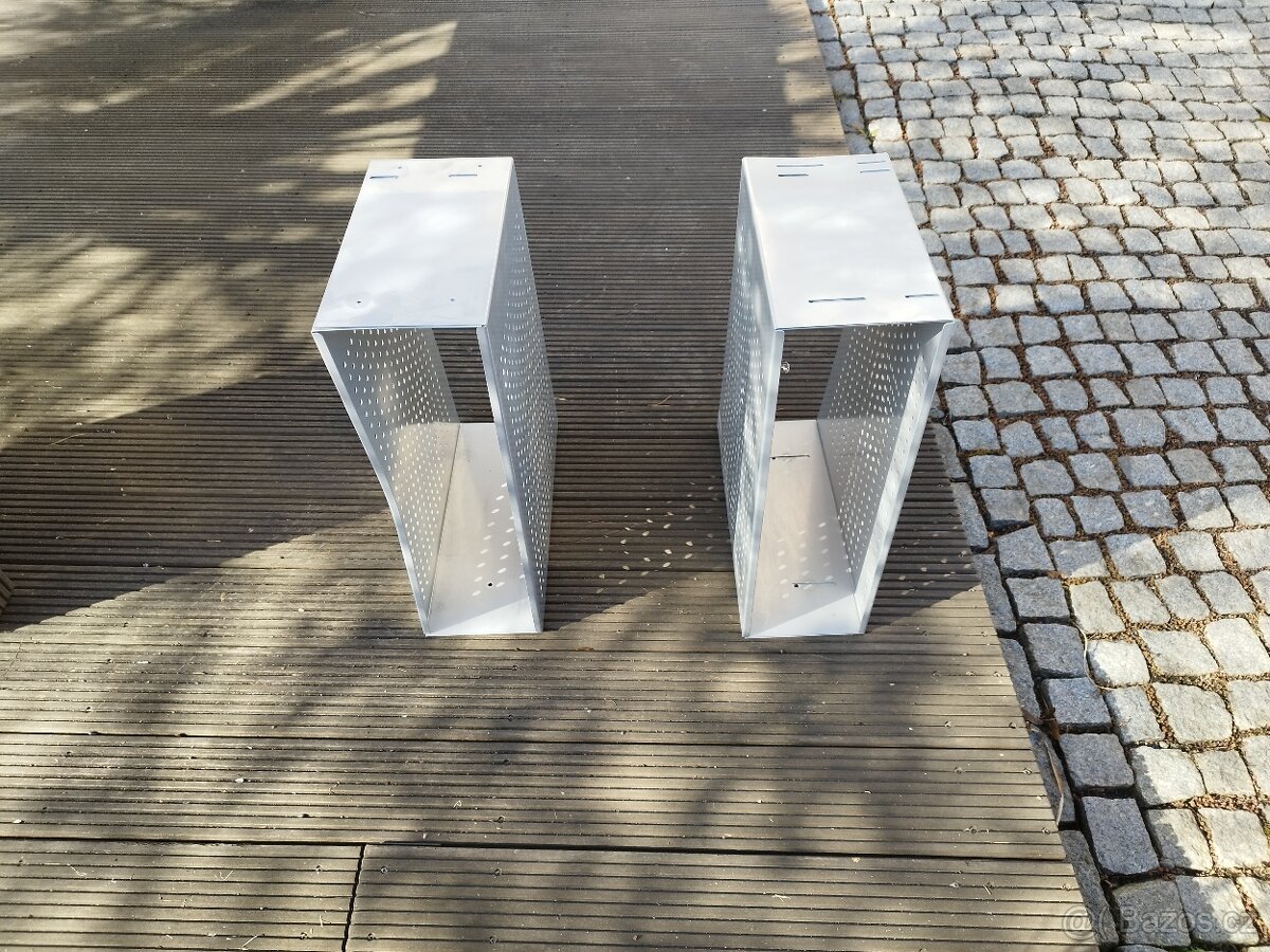 Prodám 2 kryty na počítače - 3