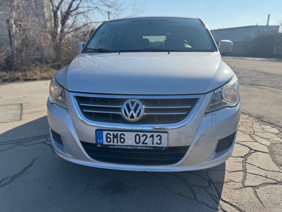 Chrysler voyager/volkswagen routan - 3