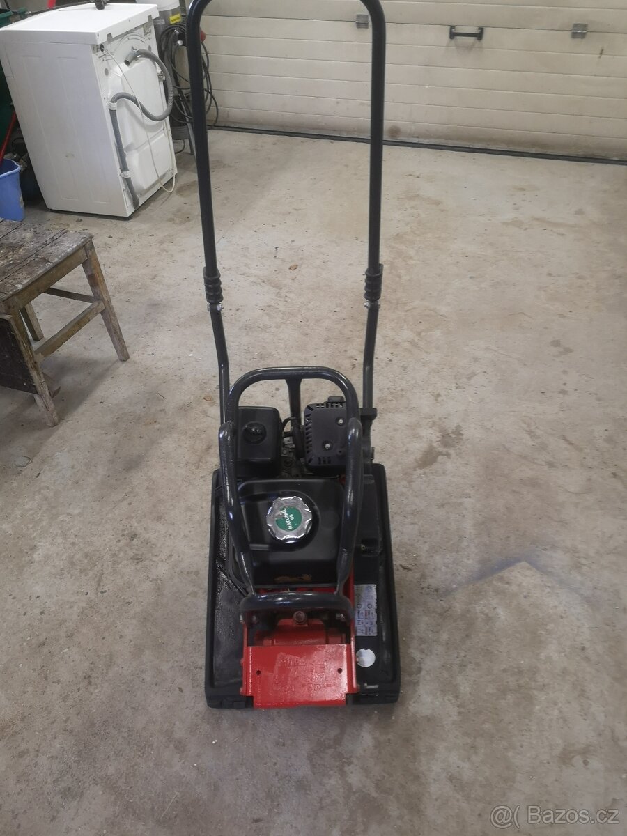Bomag 18/45 vibrační deska - 3