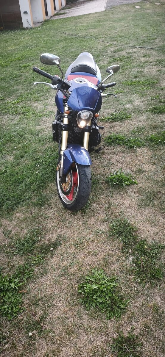 Kawasaki z 1000 - 3