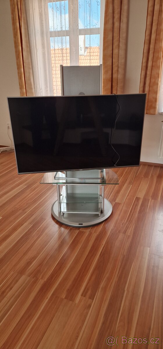 Prodej stojanu na TV - 3