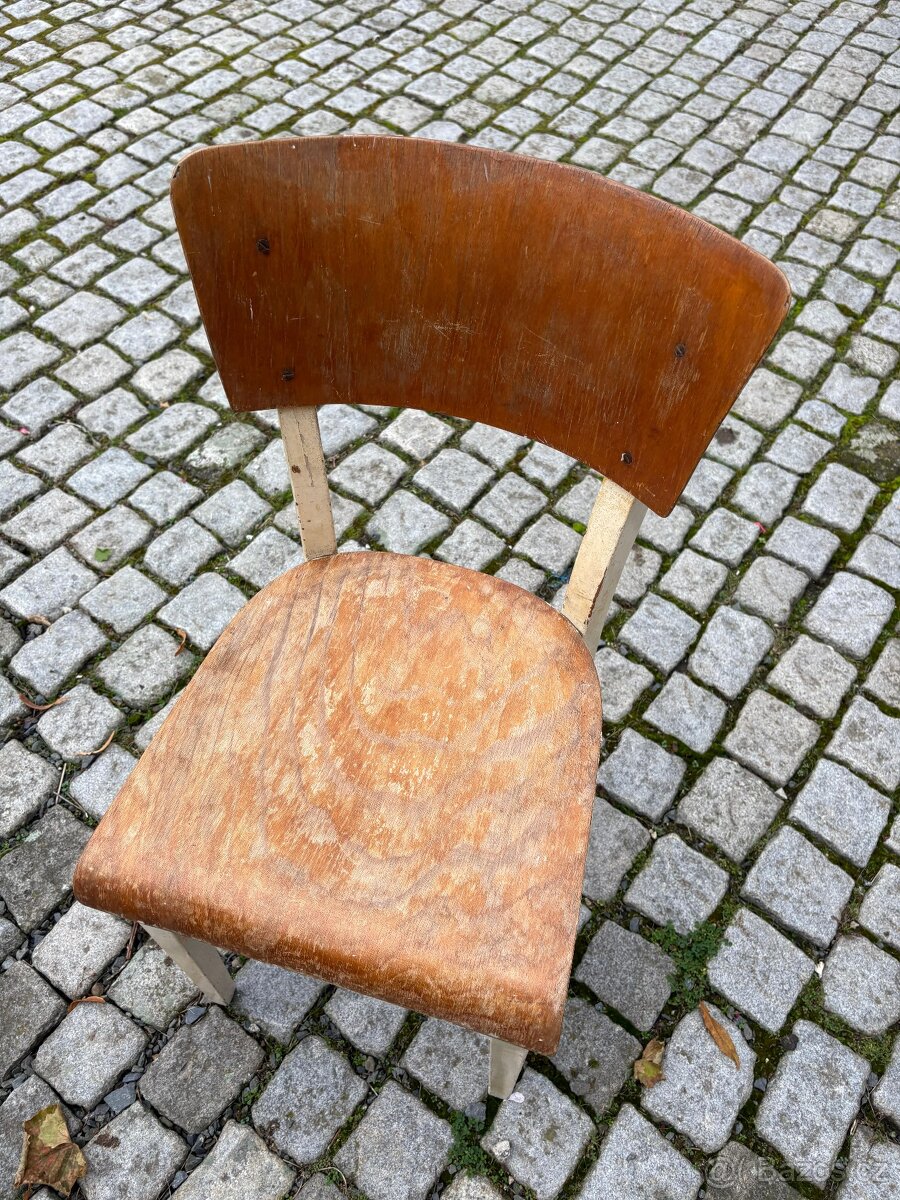 Dřevěné židle Ton Thonet - 3