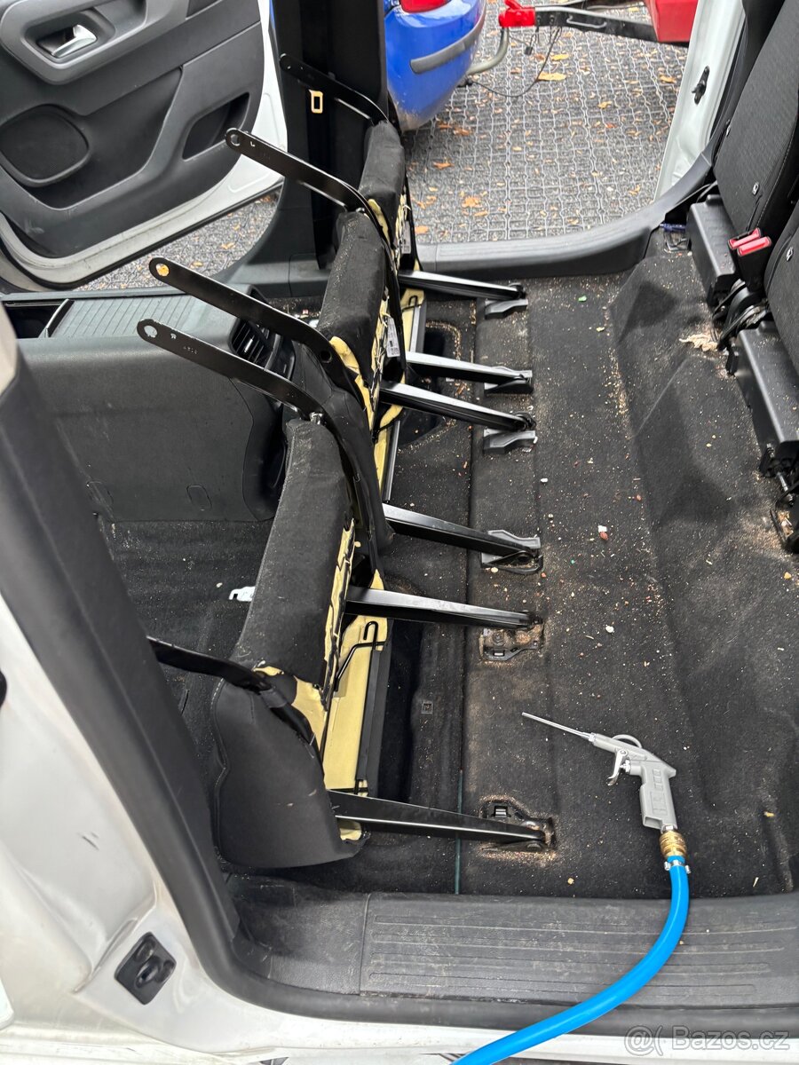 Čištění INTERIÉRU a EXTERIÉRU přímo u Vás doma - 3