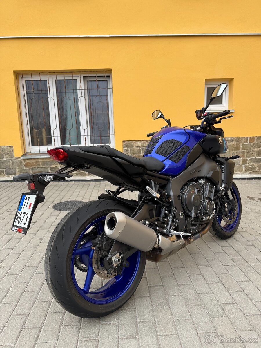 Yamaha MT10 - 3