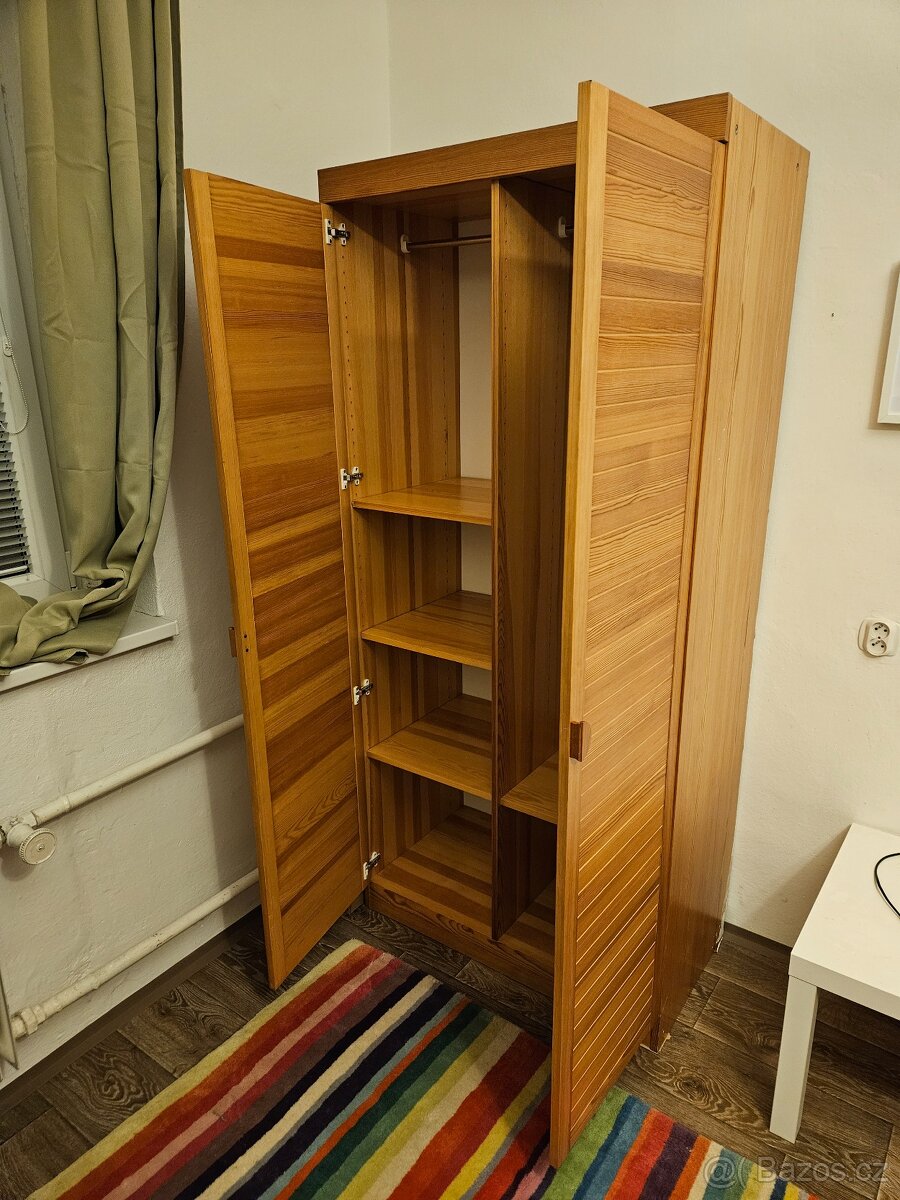 Skříň šatní dřevěné Ikea - 3