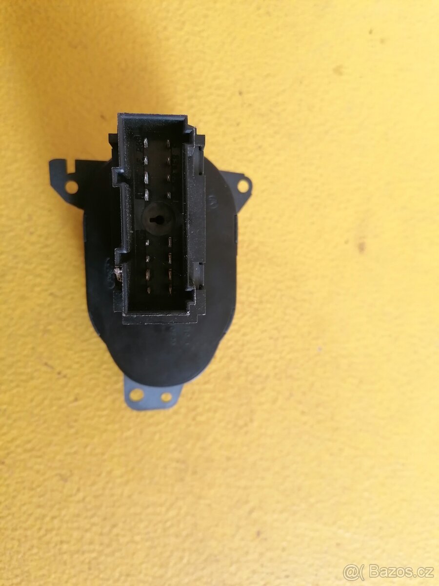 Spínač světel Ford Focus - 3