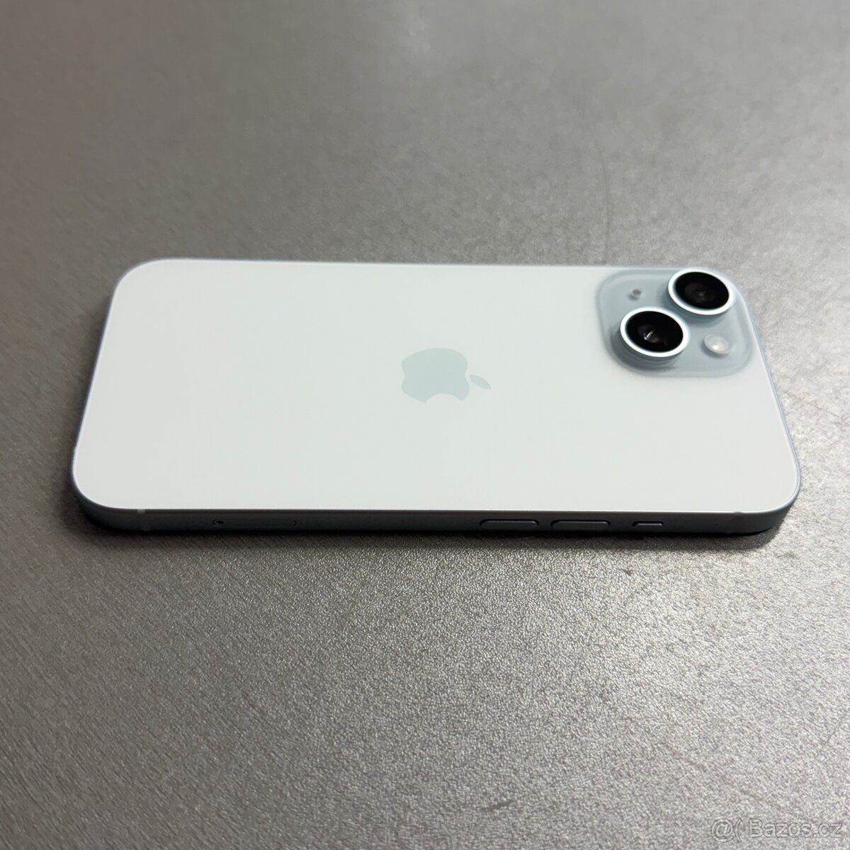 Zánovní iPhone 15 128GB modrý, bez škrábance, 100% baterie - 3