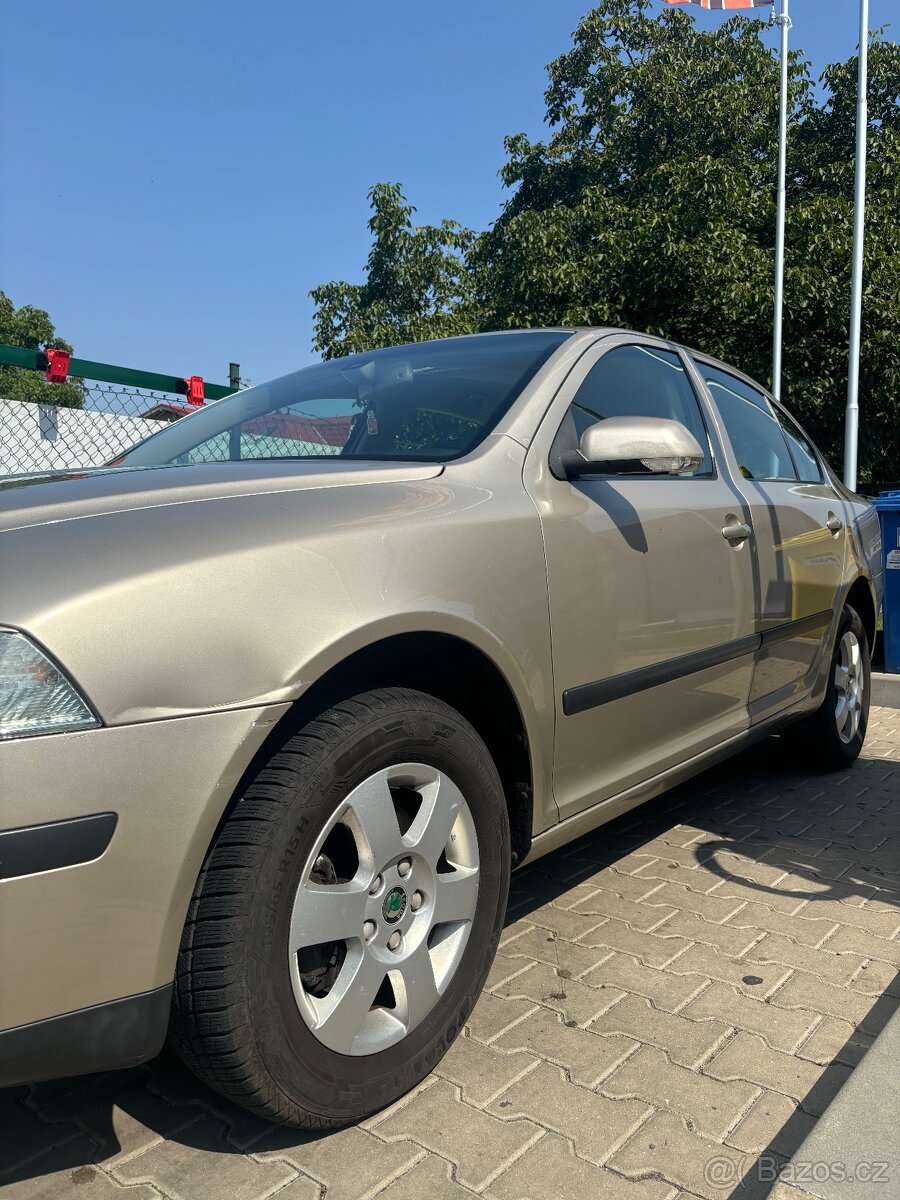 Škoda octavia 2.0 TDI , 103 kw - 3