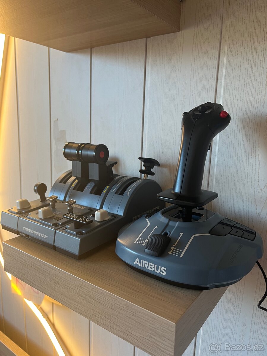 Thrustmaster TCA Quadrant Airbus Edition - 3