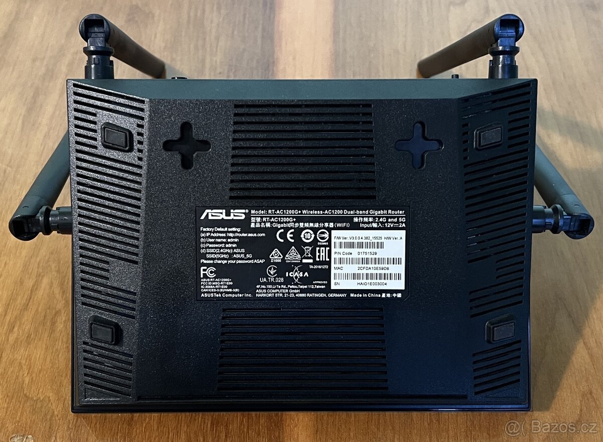 dvoupásmový WiFi router Asus RT-AC1200G+ - 3