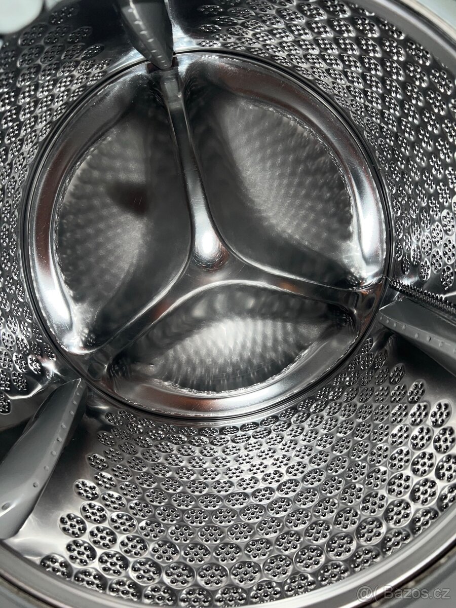 Pračka se sušičkou AEG 8000 (10/6 kg) - 3