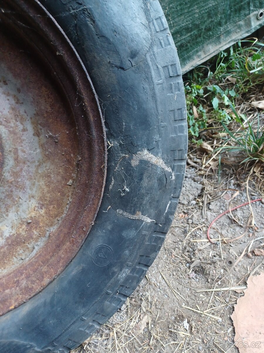 Pneu Baťa - 3