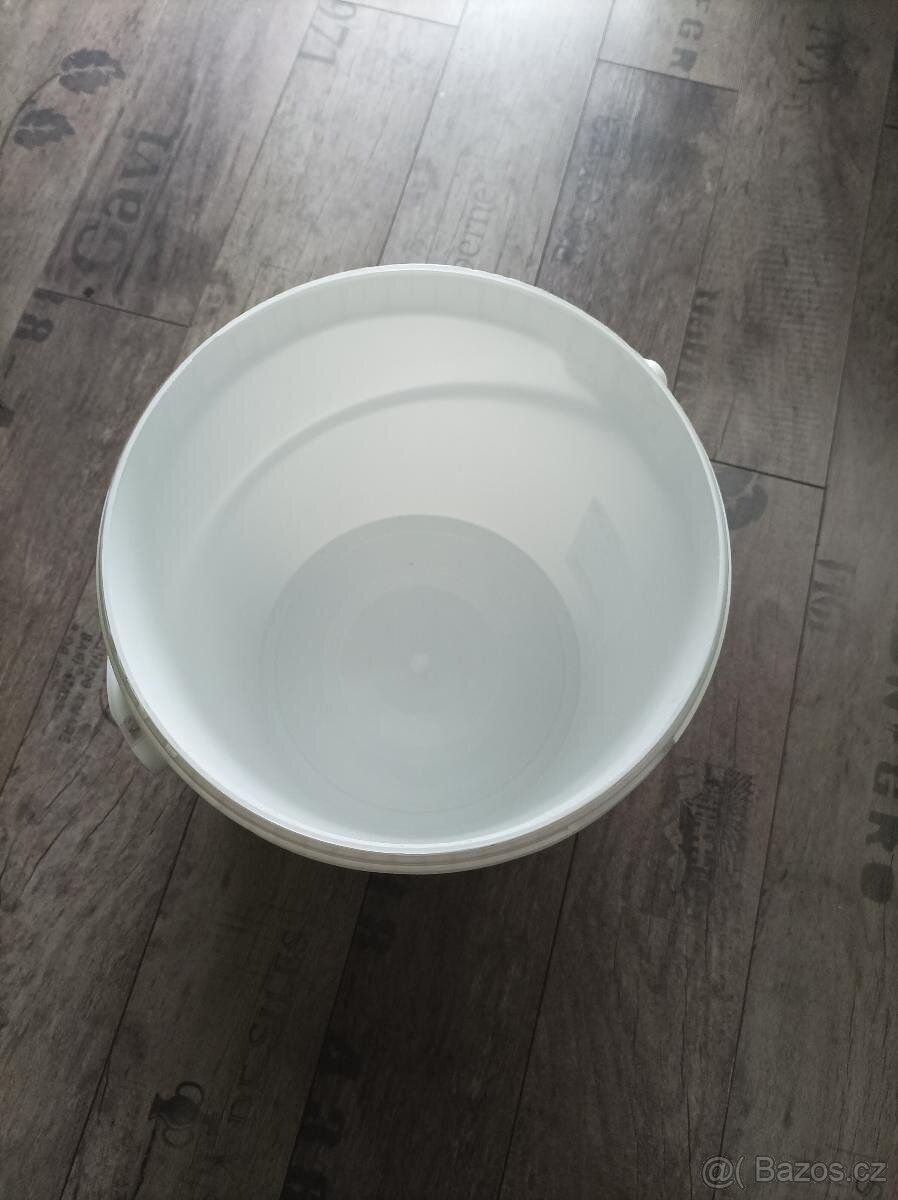 Plastové kbelíky 10 l (27 ks) - 3