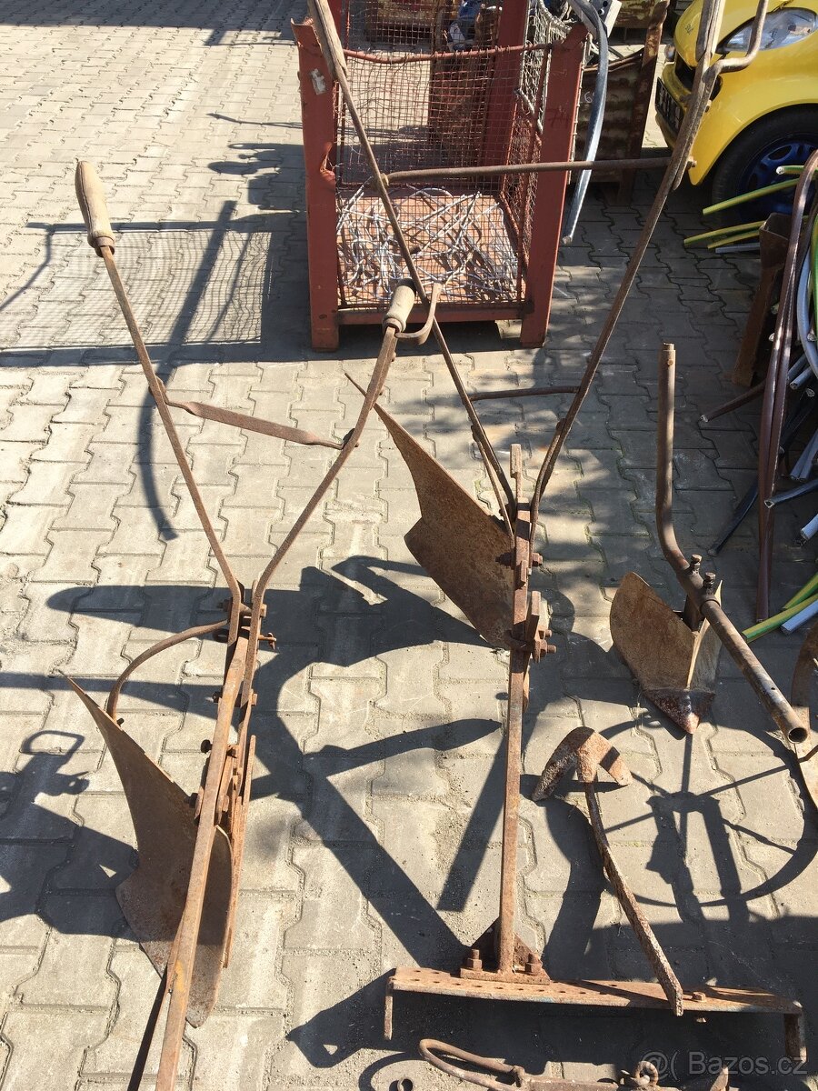 zemědělské stroje - 3