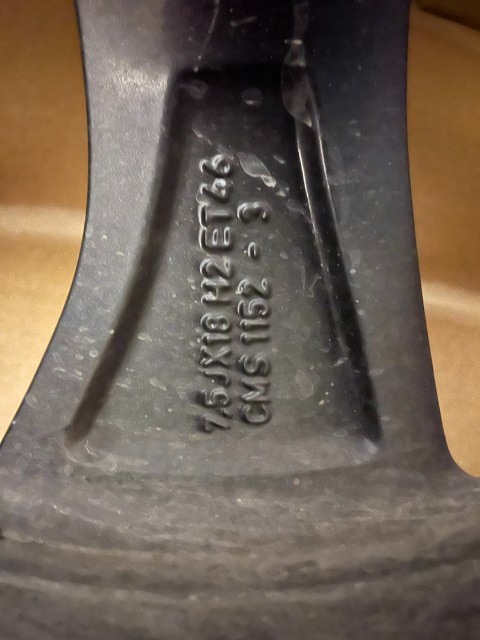 Prodám 2x ALU disk Cupra Leon - 3