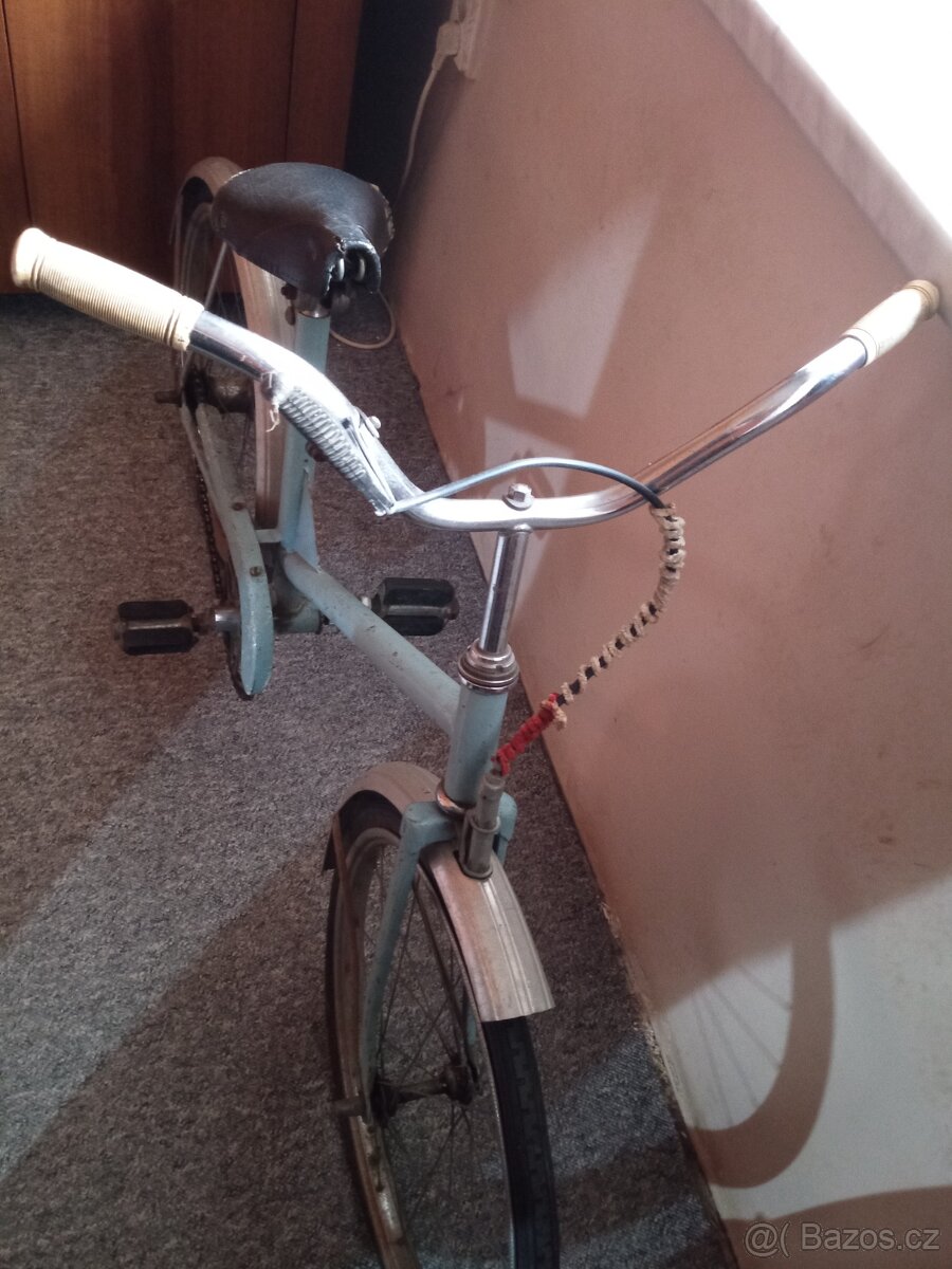 STARÉ RETRO DĚTSKÉ KOLO - 3