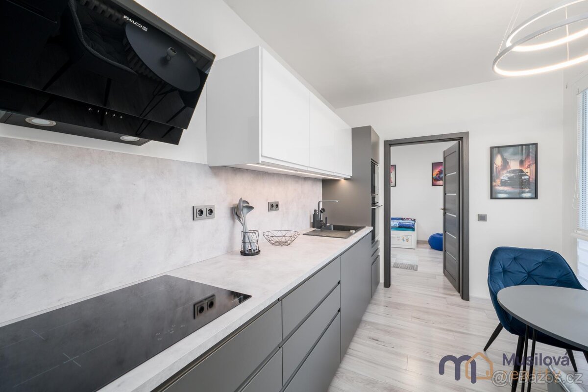 Prodej bytu 3+1 80 m2 - 3