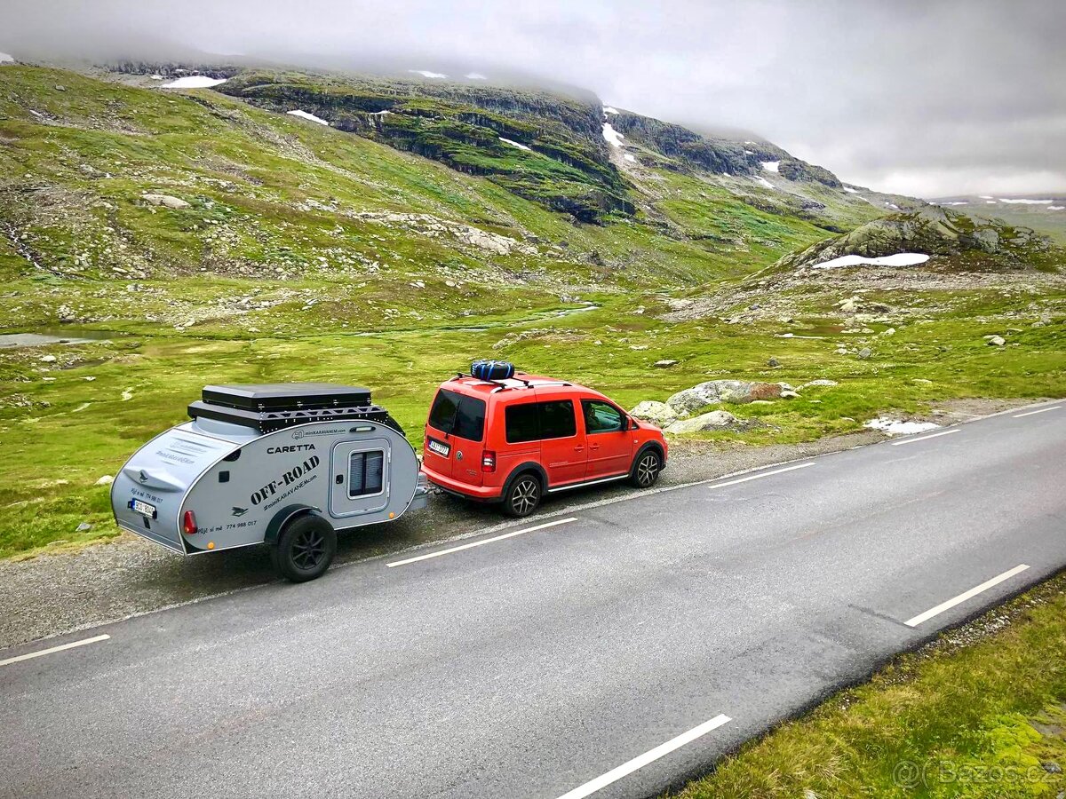 Minikaravan Caretta Off-road půjčovna České Budějovice