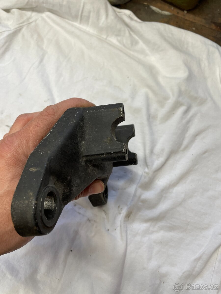 čz 125 175 horní brýle - 3