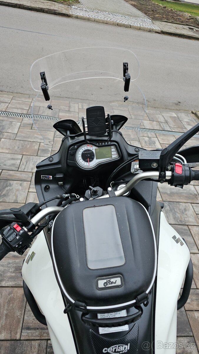 Suzuki DL 650 V-Strom - 3