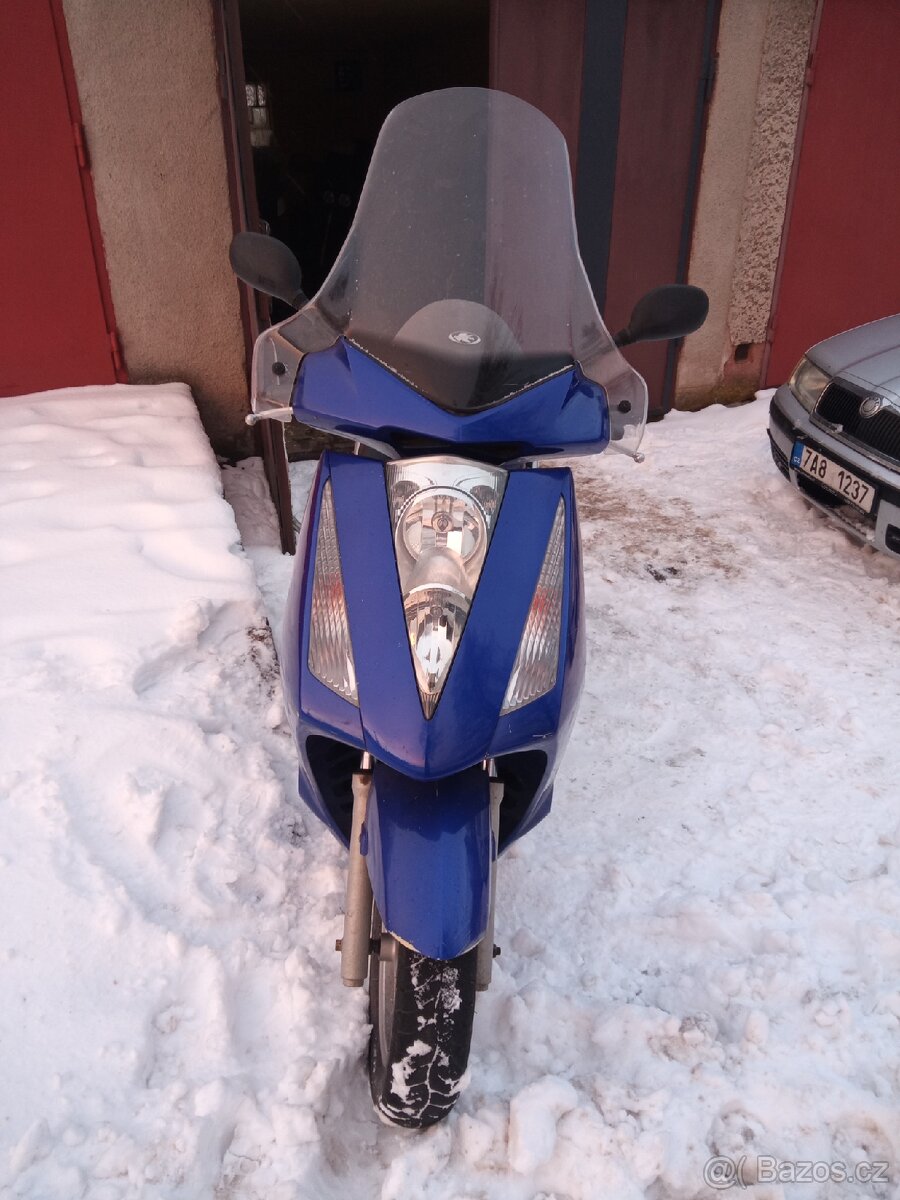 Skútr Honda Pantheon - 3