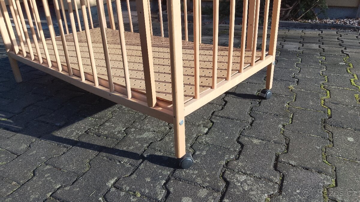 Dětská postýlka dřevěná - 3