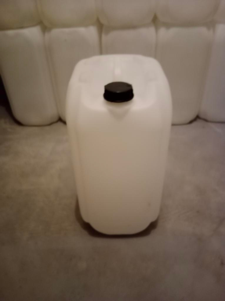 Plastové kanystry 25 L - 3